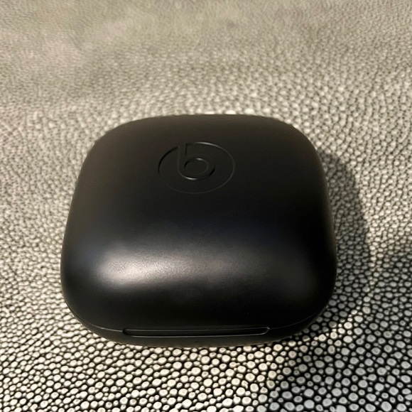 Powerbeats Pro - Black - Picture 5 of 5